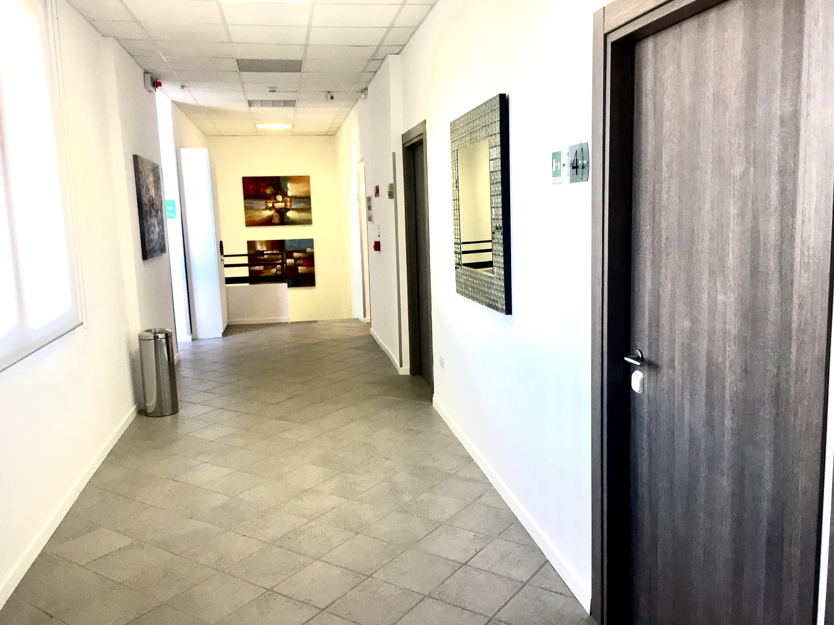 Academy Hotel Фьюмичино Экстерьер фото